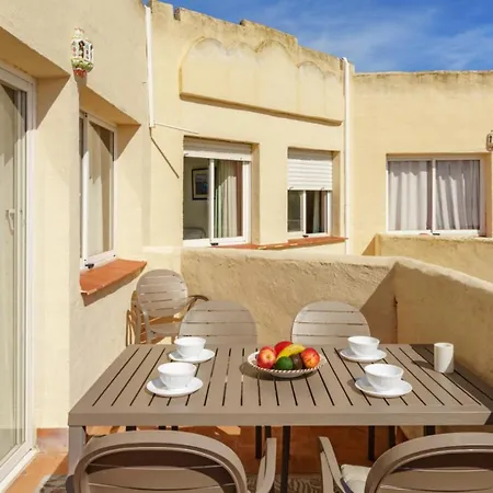Tranquil Sea View Haven: 2br With Terracepool Apartment