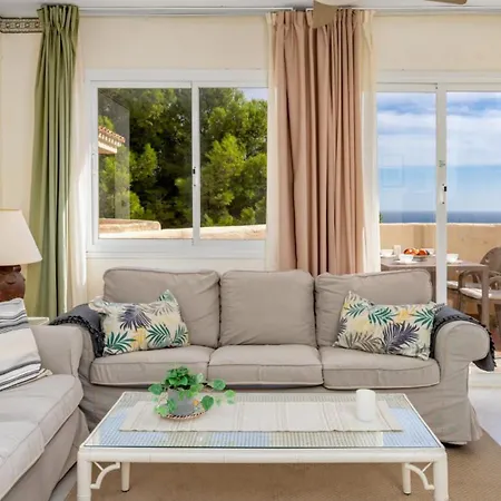 Tranquil Sea View Haven: 2br With Terracepool Apartment *